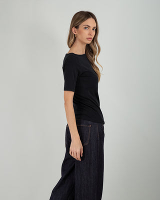 T-shirt Anna Nero — T-shirt Anna Dani | foto 3