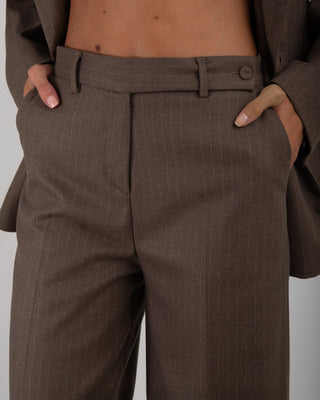 Tailleur Gessato Doppiopetto Casha