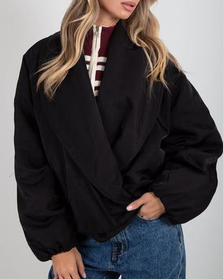 Piumino Over Black